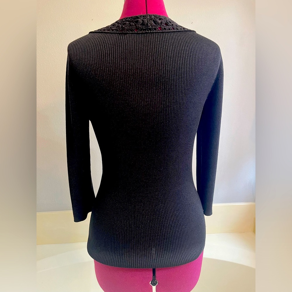 Ann Taylor top - Picture 2 of 4